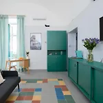 Plebiscito Luxury 게스트하우스 4*