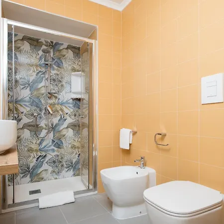 Plebiscito Luxury Gasthuis 4*