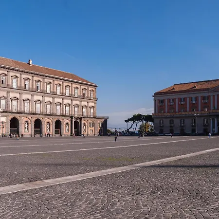 Affittacamere Plebiscito Luxury Napoli